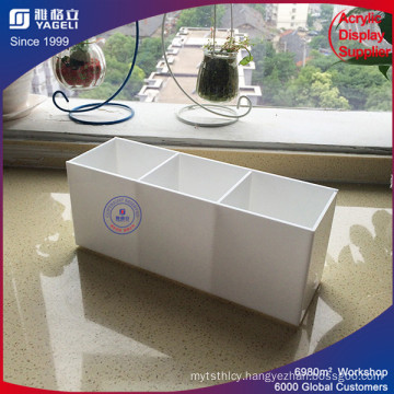 China Manufacturer Supply Acrylic Cosmetic Stand